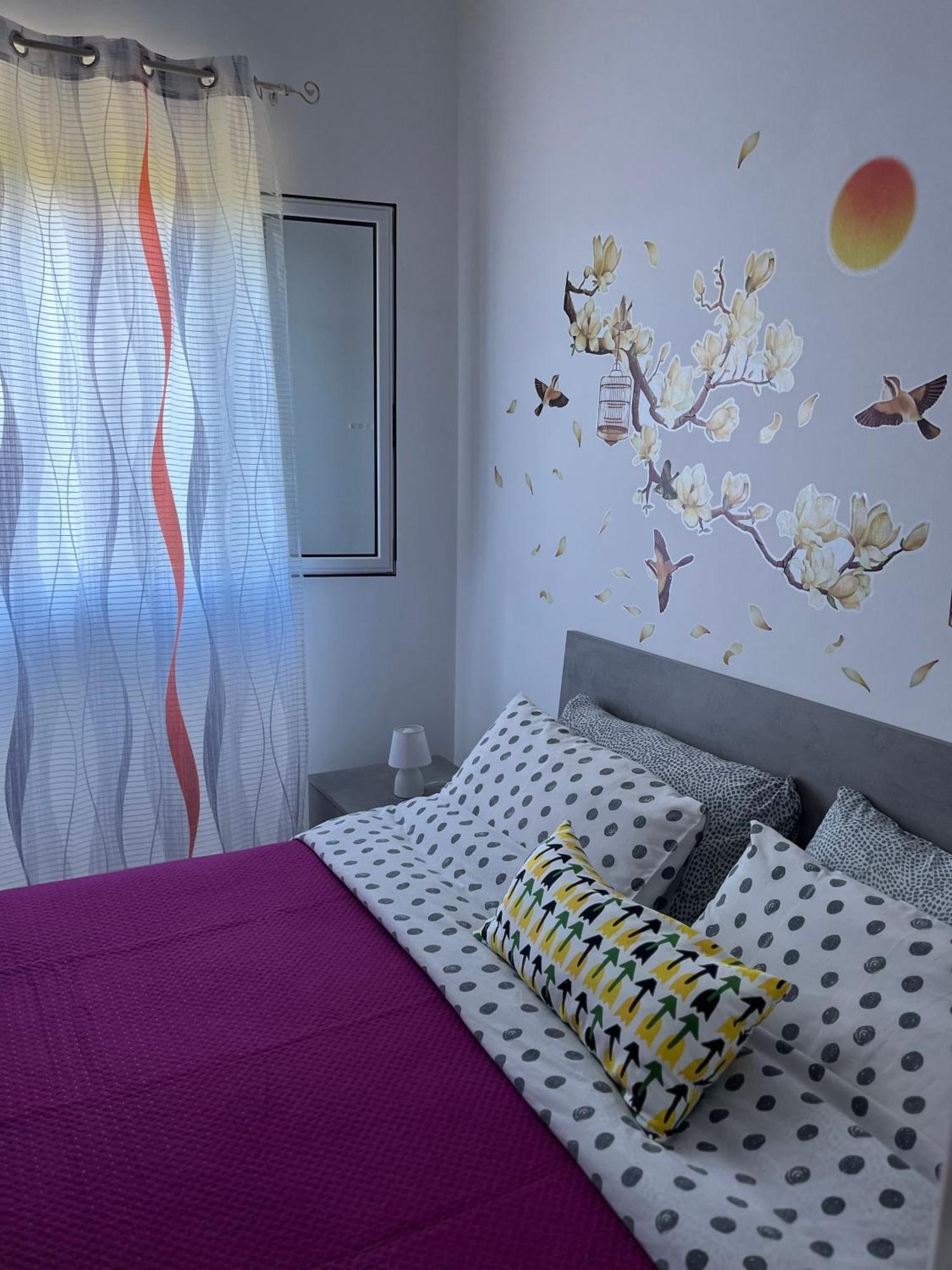 Monolocale Rosy Apartment Fiumicino Bagian luar foto